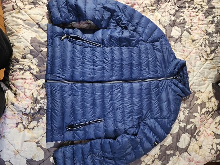 Продавам зимно яке