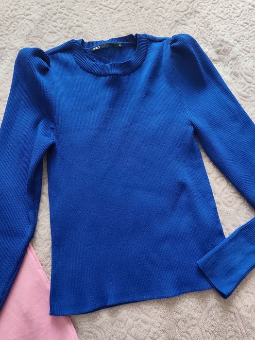 Две блузи на  Only