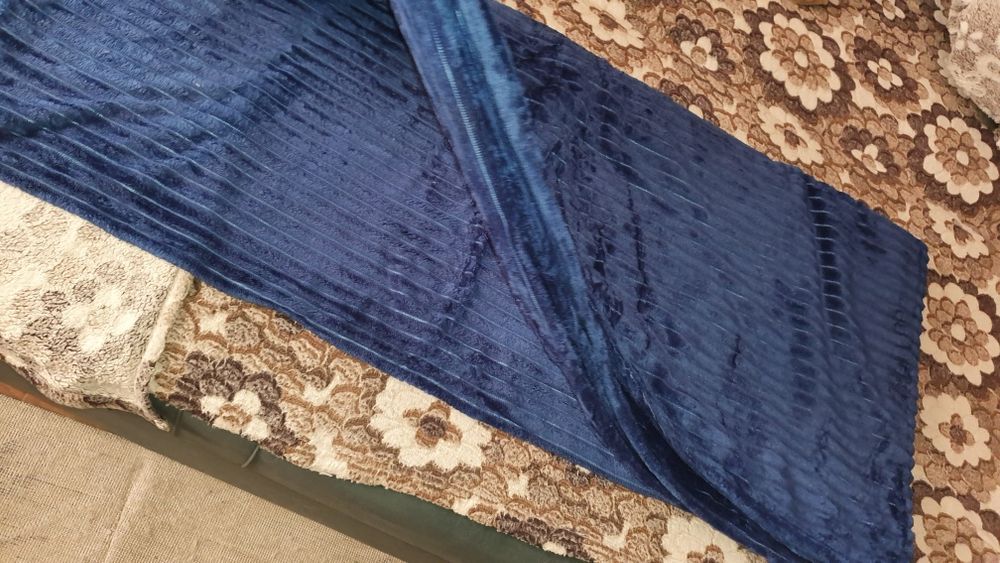 Одеяла и плед новые