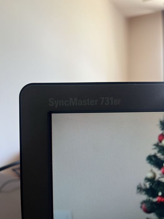 Монитор Samsung SyncMaster 731BF – 17” LCD (SXGA)