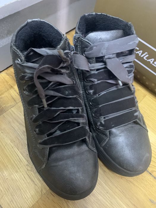 продам осенние ботинки