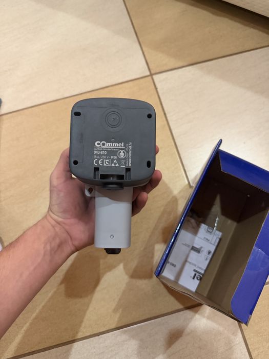 Commel IP56 max16 A / 250V