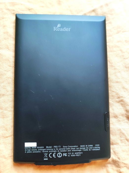 E-reader Sony PRS-T1