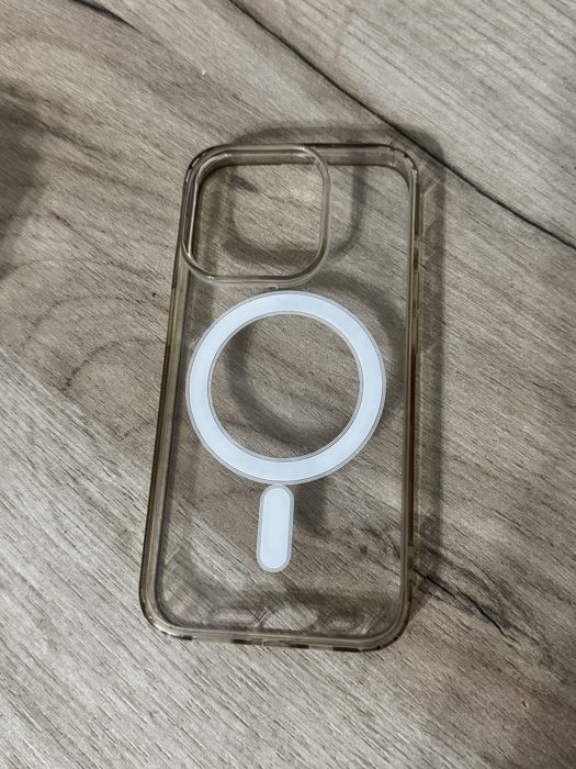 Чехлы для IPHONE 15 PRO