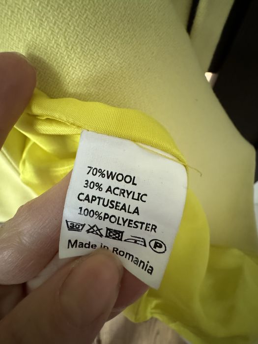 Palton 123 galben lime cu lana 70%