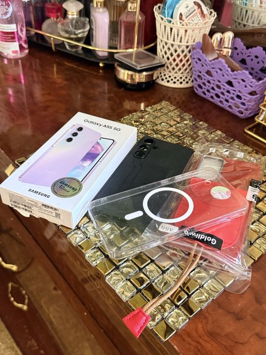 Samsung A55 Srochno holati deyarli Yangi