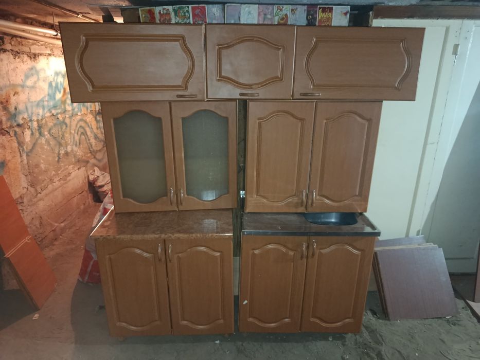 Продам кухонный гарнитур