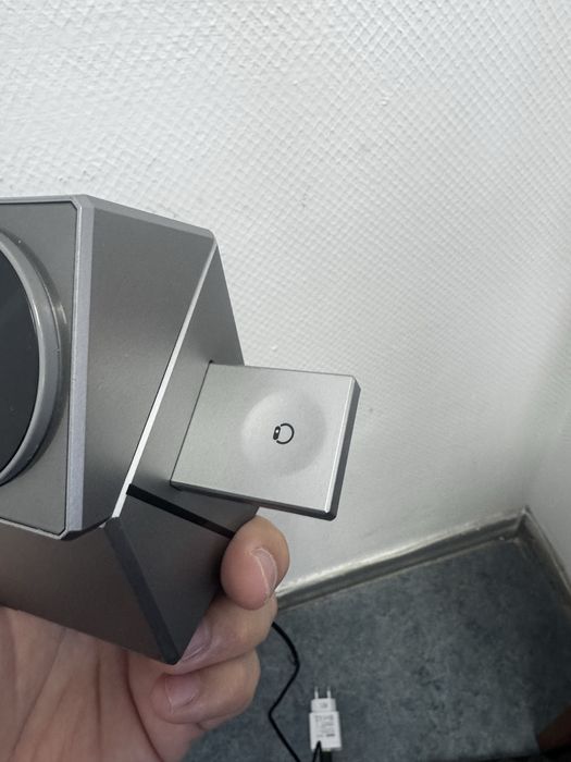 Продам зарядку. Новый.