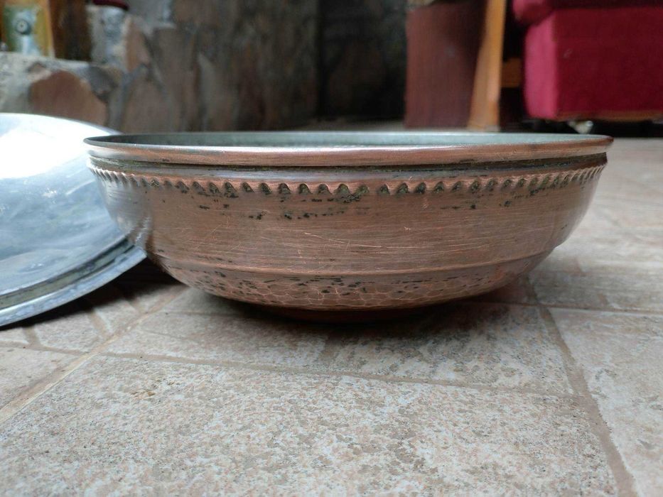 Стара медна паница