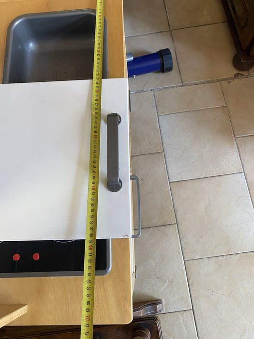 Продавам детска кухня