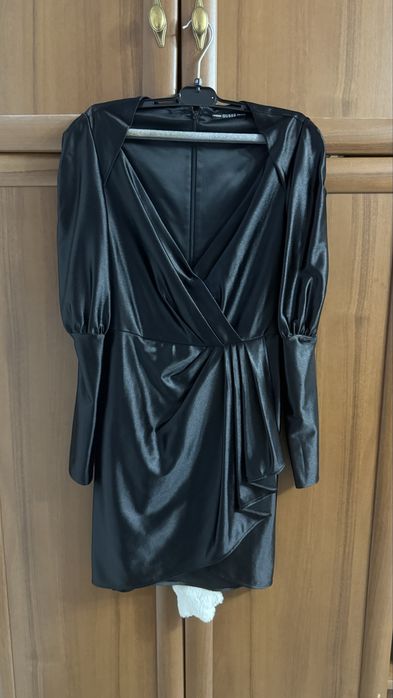 Rochie guess de ocazie