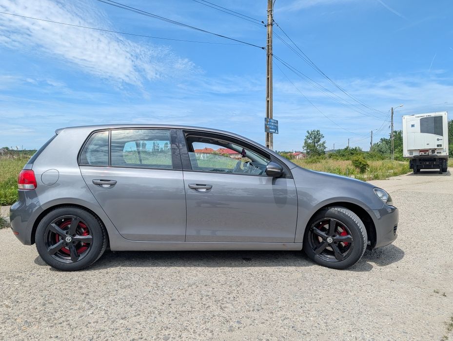 VOLKSWAGEN Golf 2011 — imagine 4
