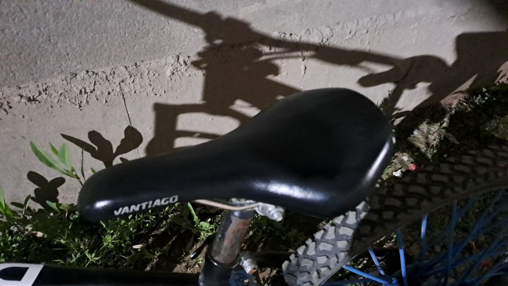 Велик для стант.