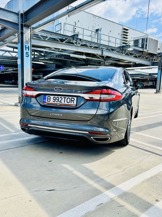 Ford Mondeo Hybrid Vignale