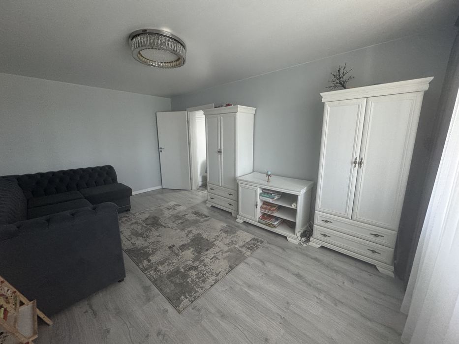 Apartament 2 camere de închiriat