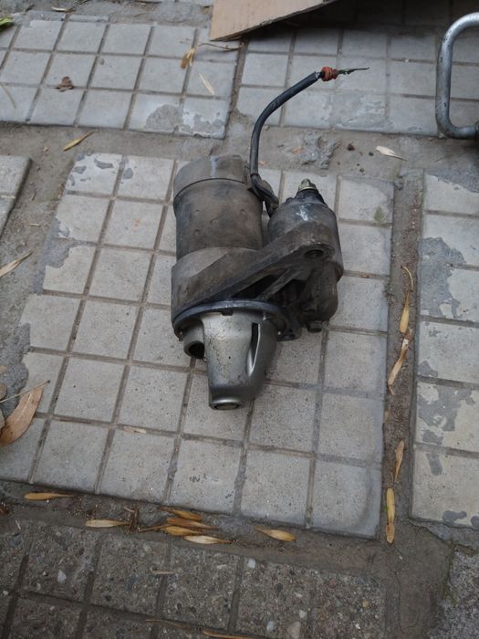 Генератор, стартер и компресор климатик за Нисан Примера п12