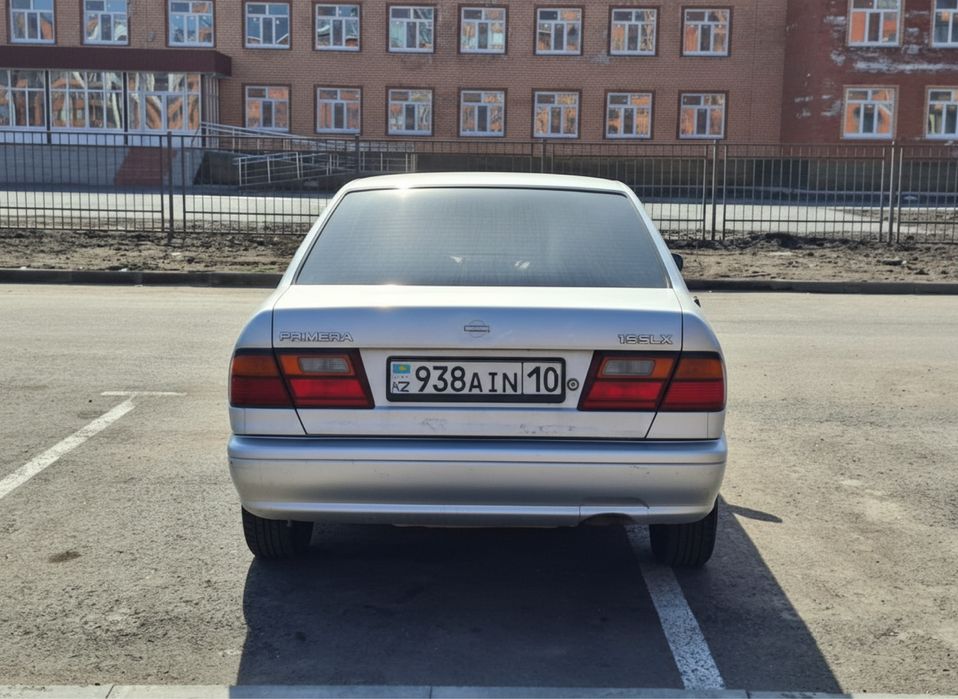 Nissan primera p10 1.6