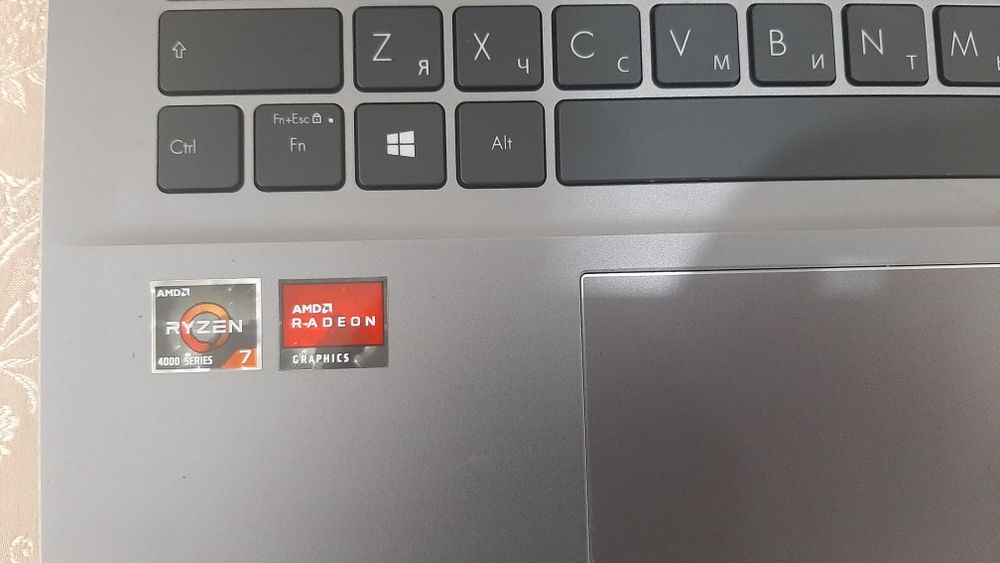 Срочно продам ноутюук