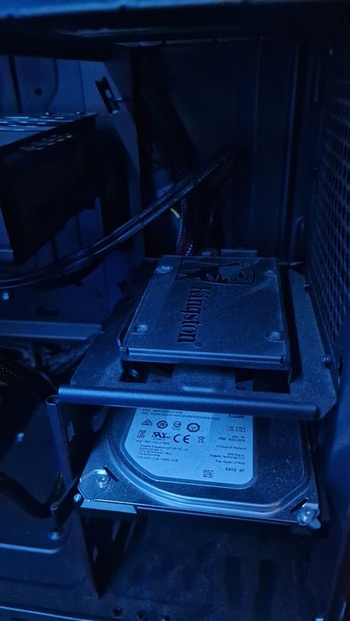 Pc gaming i5-9400f rx 580 8gb