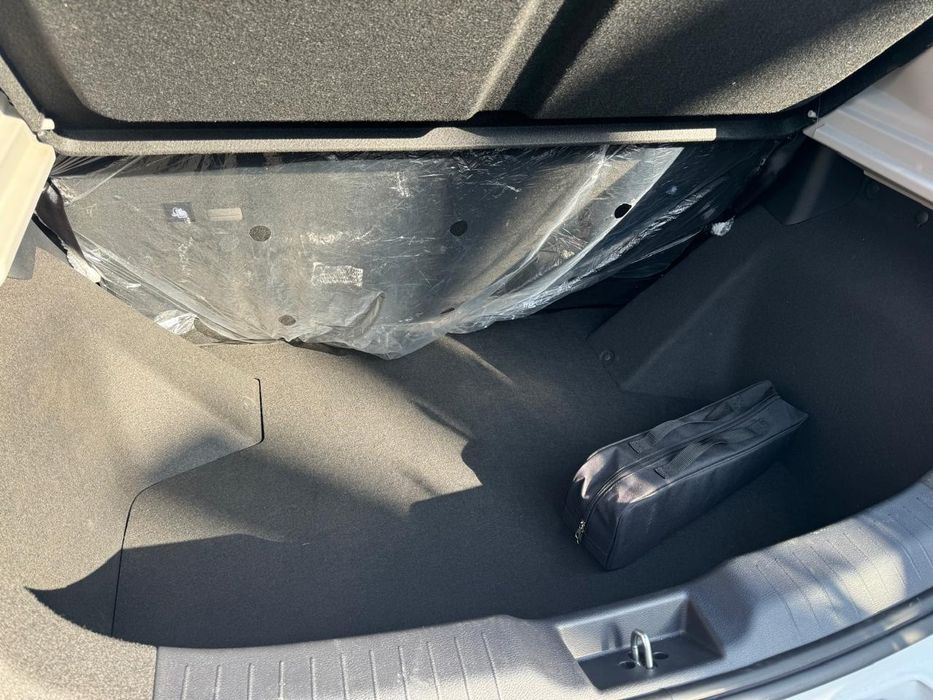 Продам автомобиль  BYD-E2