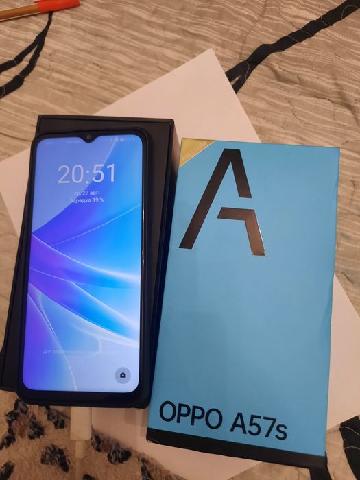 Продается смартфон OPPO A57s