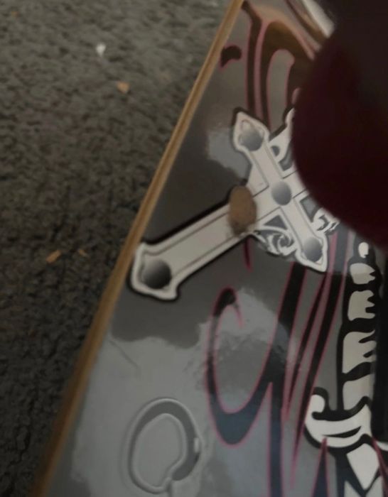Skateboard aproape nou