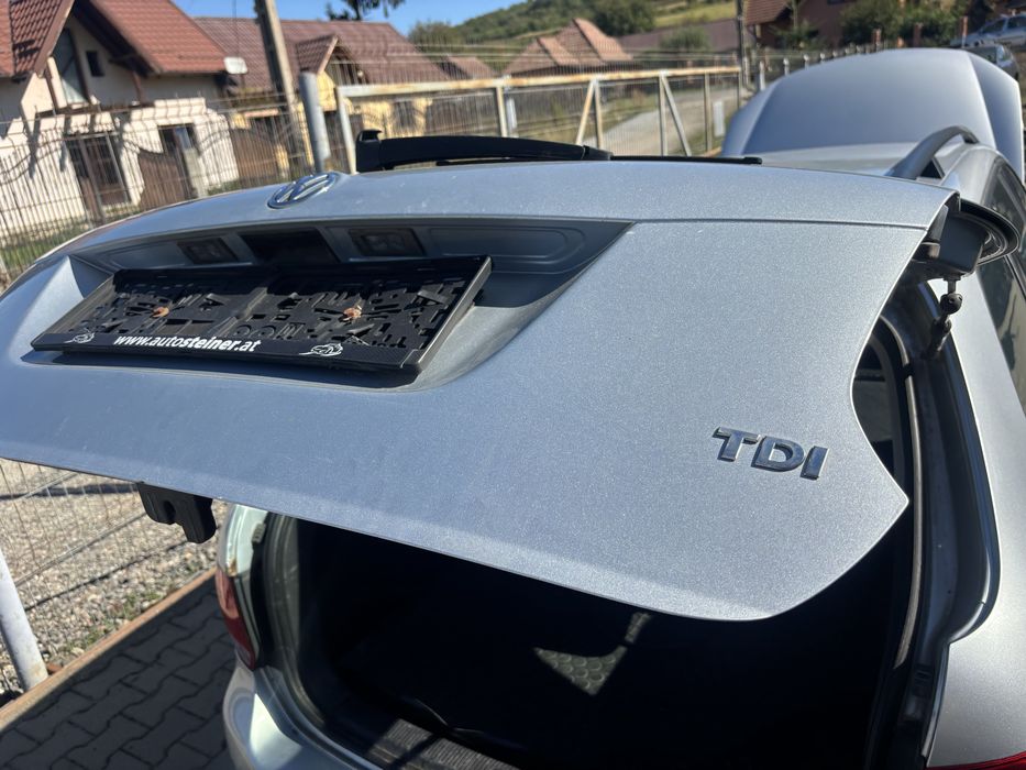 Haion Bara spate Volswagen Golf 6 combi breack variant