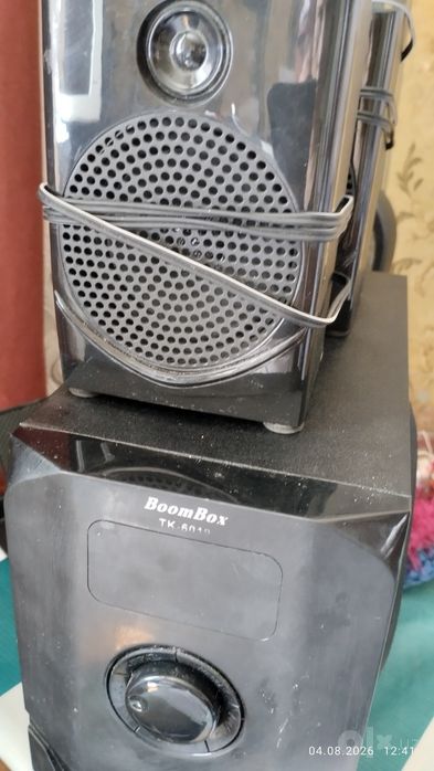 Калонку BoomBox.