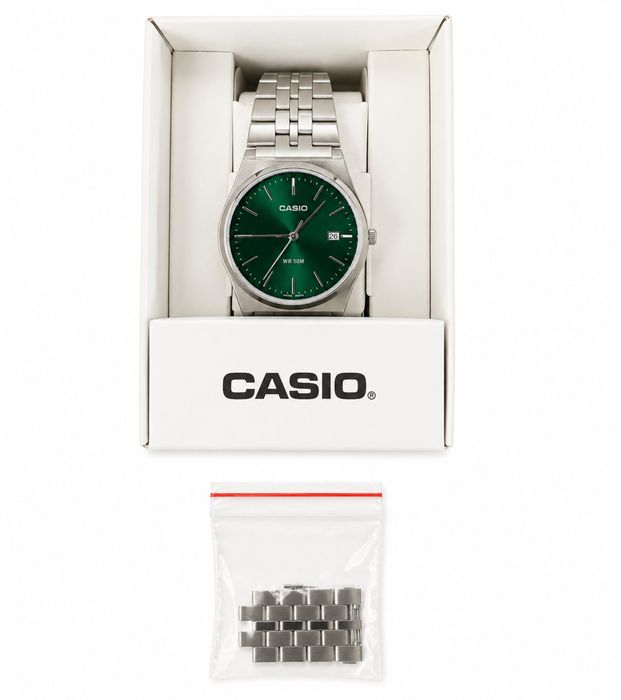Часовник Casio