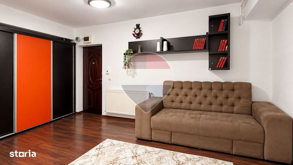 Apartament cu 3 camere de închiriat în zona Letea