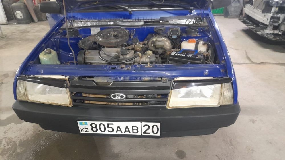 Продам LADA 09.