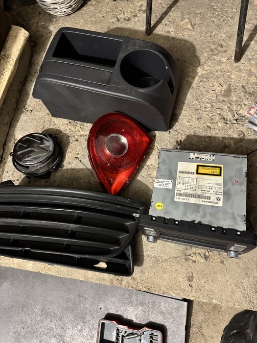 Голф 5 на части