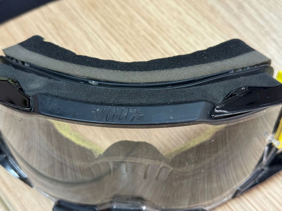 Каска асербис, очила 100%