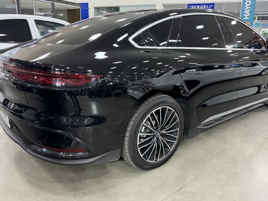 BYD HAN 506 km 2024 yil