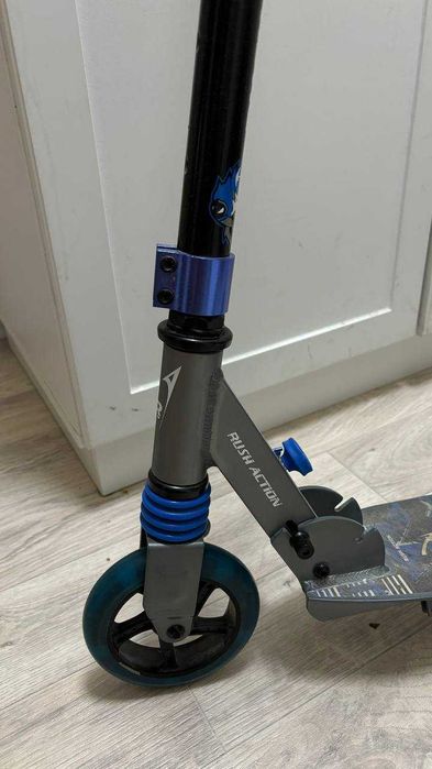 самокат трюковой rush action