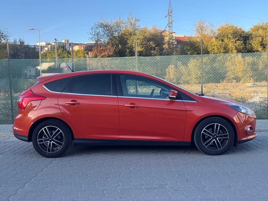 FORD Focus 2012 — imagine 3