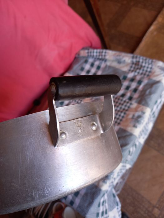 Жалтыраган кішкентай заттары