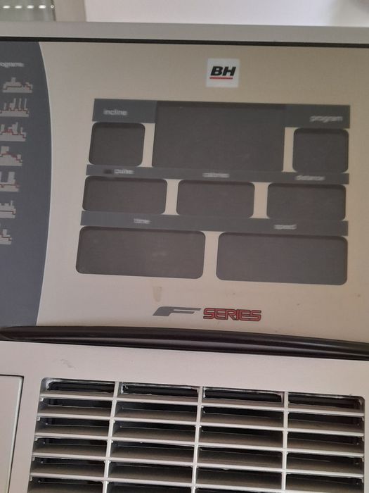 Banda de alergat BH Profesionala