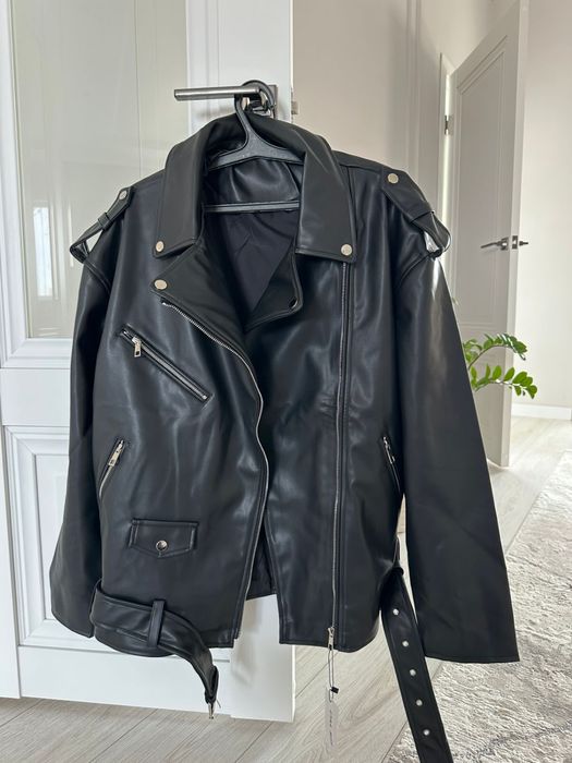 Продам кожанку под Zara
