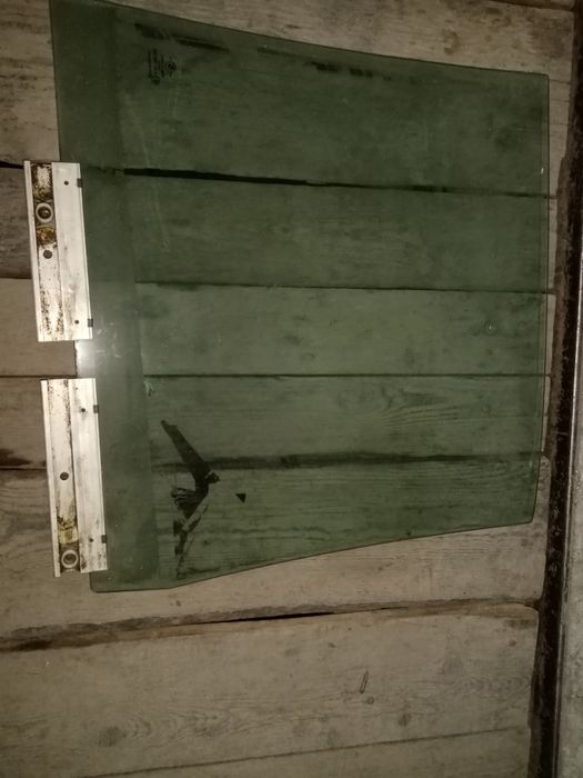 Дверные стекла от BMW E34