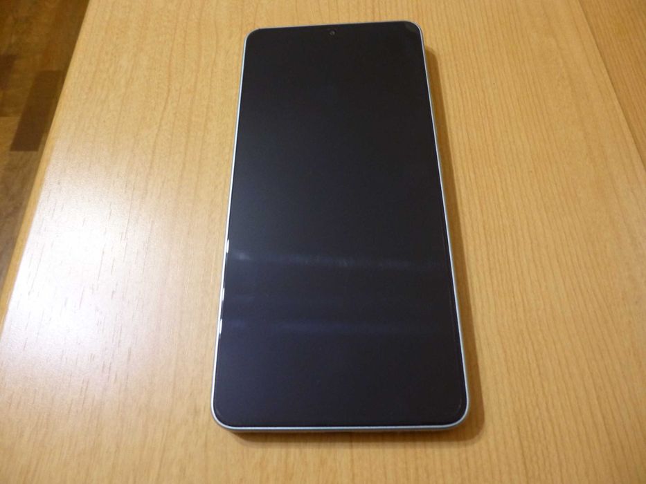 XIAOMI POCO F6 като НОВ