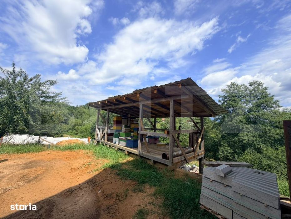 Casa de vanzare, 220 mp, teren 2.000 mp, zona Predelut