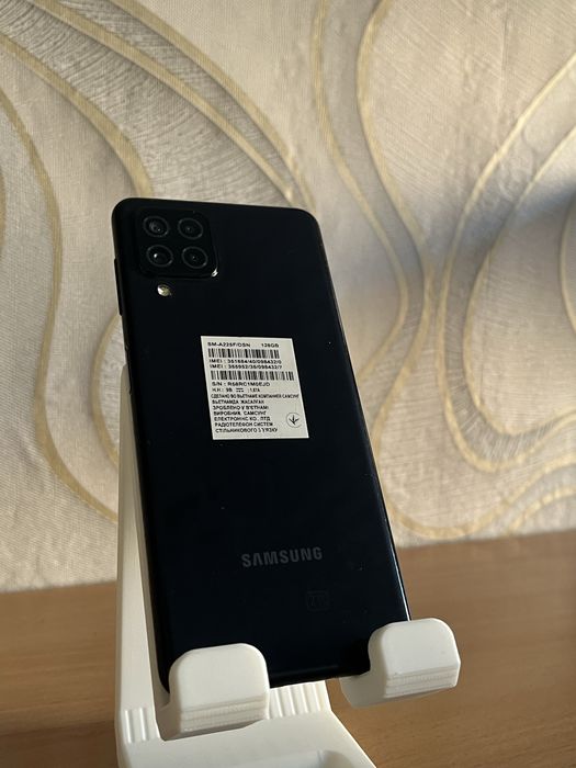 Samsung a22 на 128g.