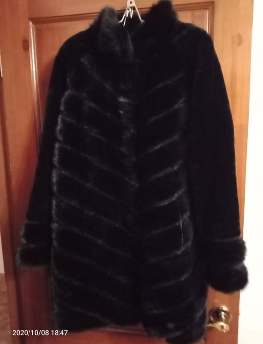 Продам полушубку норма с мутоном