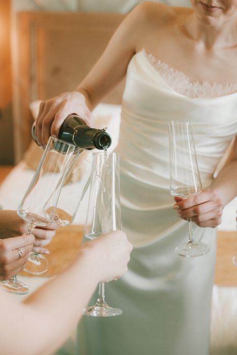 Rochie Mireasa Divine Atelier 2025 + Voal Divine Atelier Nefolosit