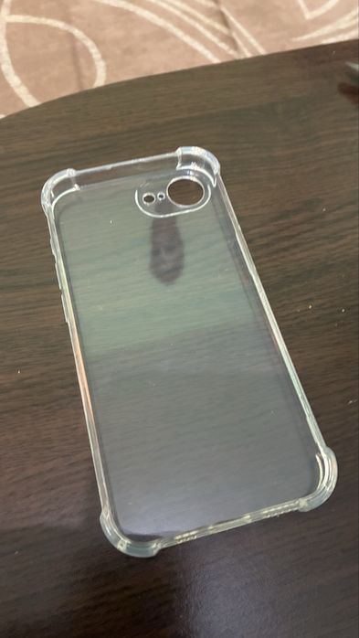 Протектор за iPhone 16e - прозрачен