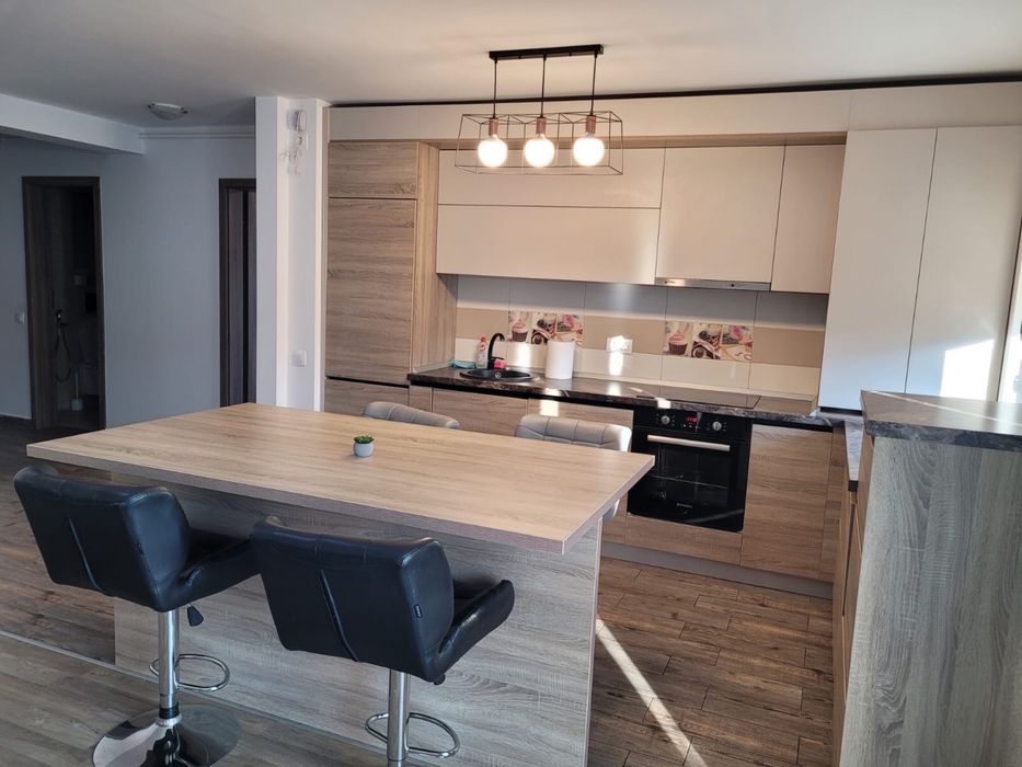 Cazare Regim Hotelier-Apartamente de închiriat Coresi/Bartolomeu