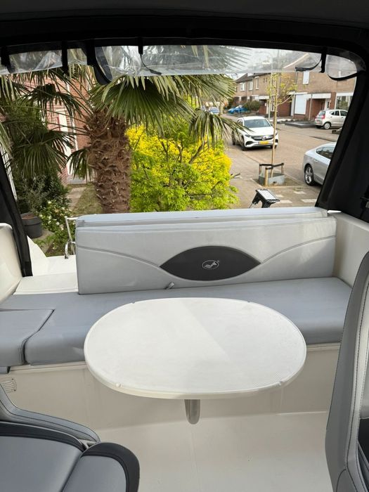 Ambarcatiune Pegazus 550 , barca agrement