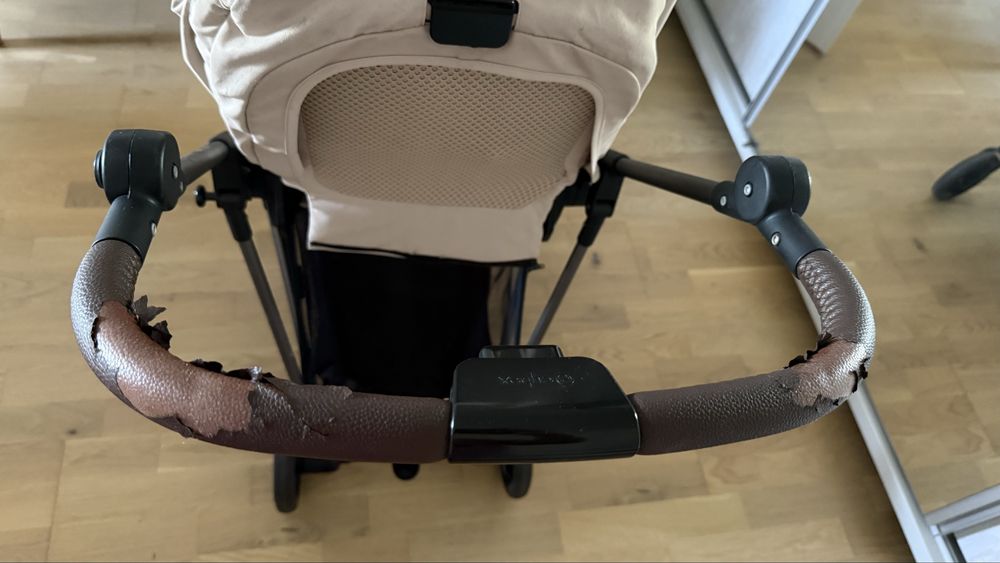 Carucior Cybex Melio Carbon Almond Beige