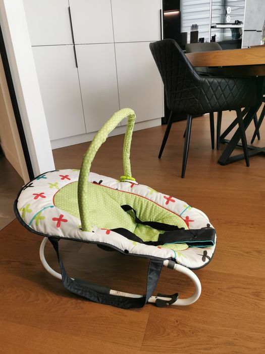 Balansoar pentru bebeluși